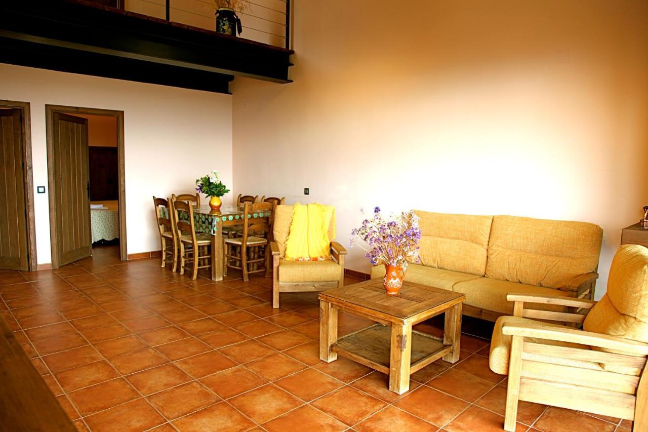 Las Casas De Agapito Poyales Del Hoyo エクステリア 写真