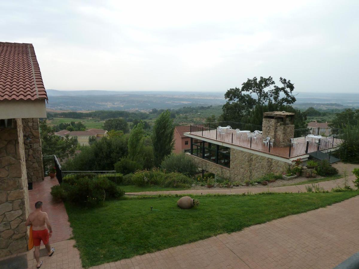 Las Casas De Agapito Poyales Del Hoyo エクステリア 写真